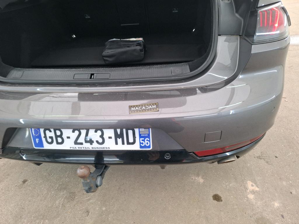 PEUGEOT 508 Hybrid 225 e-EAT8 Allure Pack 2021