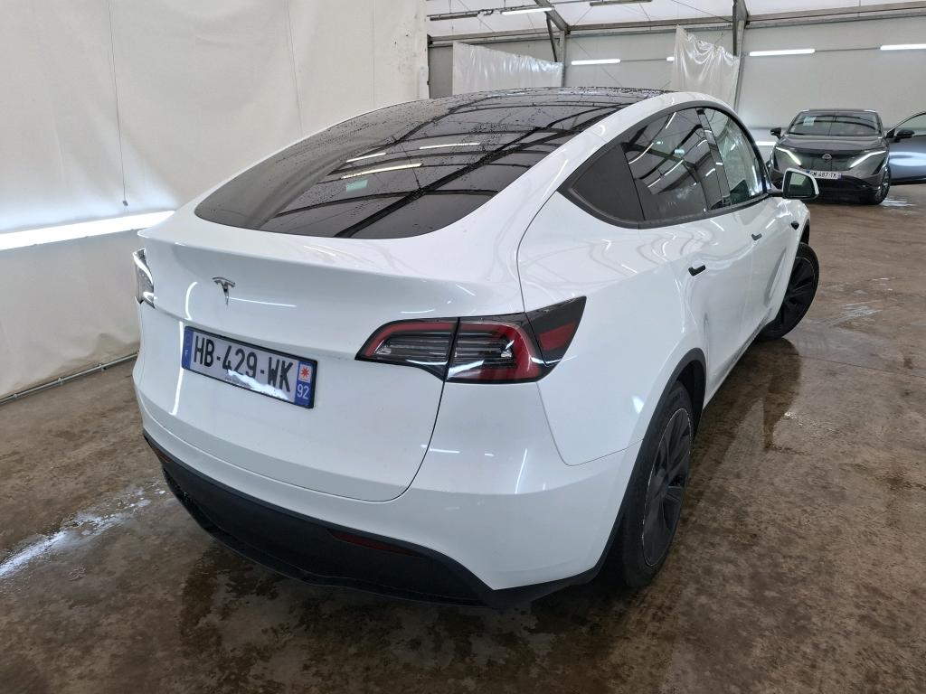 TESLA  2025
