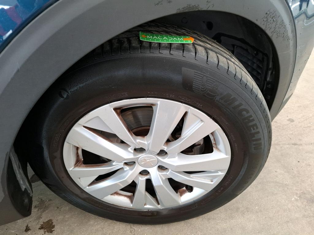 PEUGEOT 3008 BlueHDi 130ch S&S EAT8 Active Pack 2022