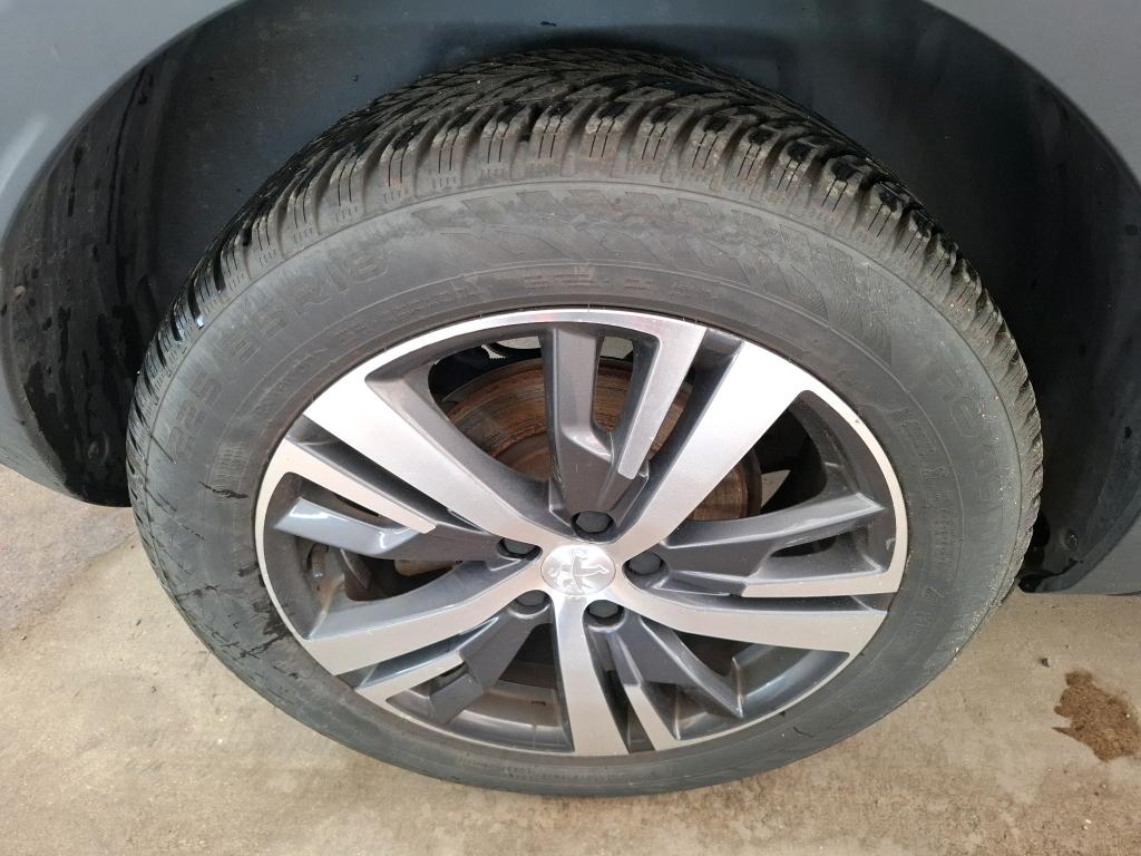 PEUGEOT 3008 BlueHDi 130ch S&S EAT8 Allure Pack 2022