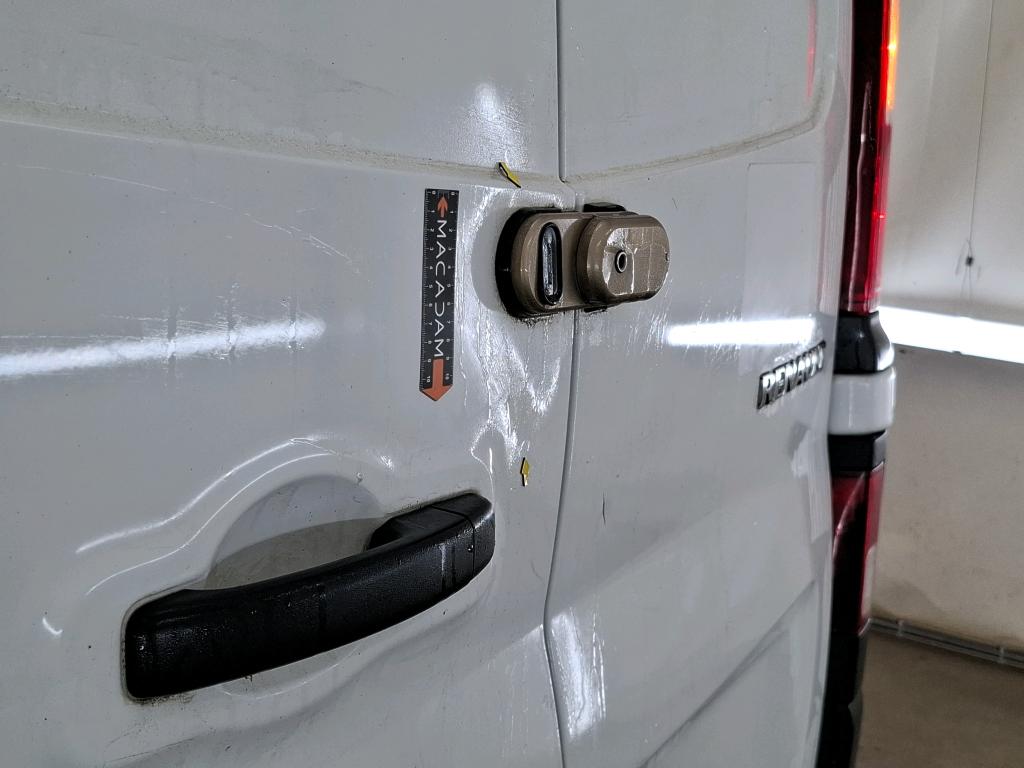 RENAULT TRAFIC FOURGON FGN L2H1 3000 KG BLUE DCI 130 GRAND CONFORT 2022