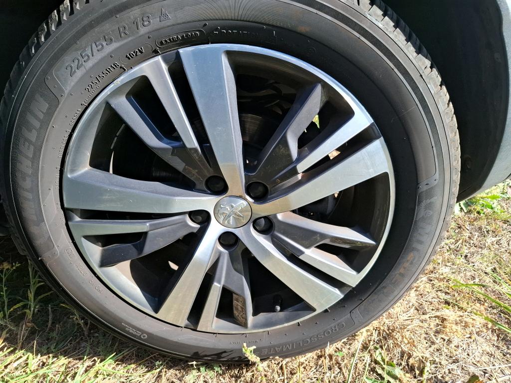 PEUGEOT 3008 BlueHDi 130ch S&S EAT8 Allure Pack 2023