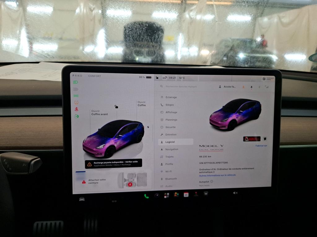 TESLA  2023
