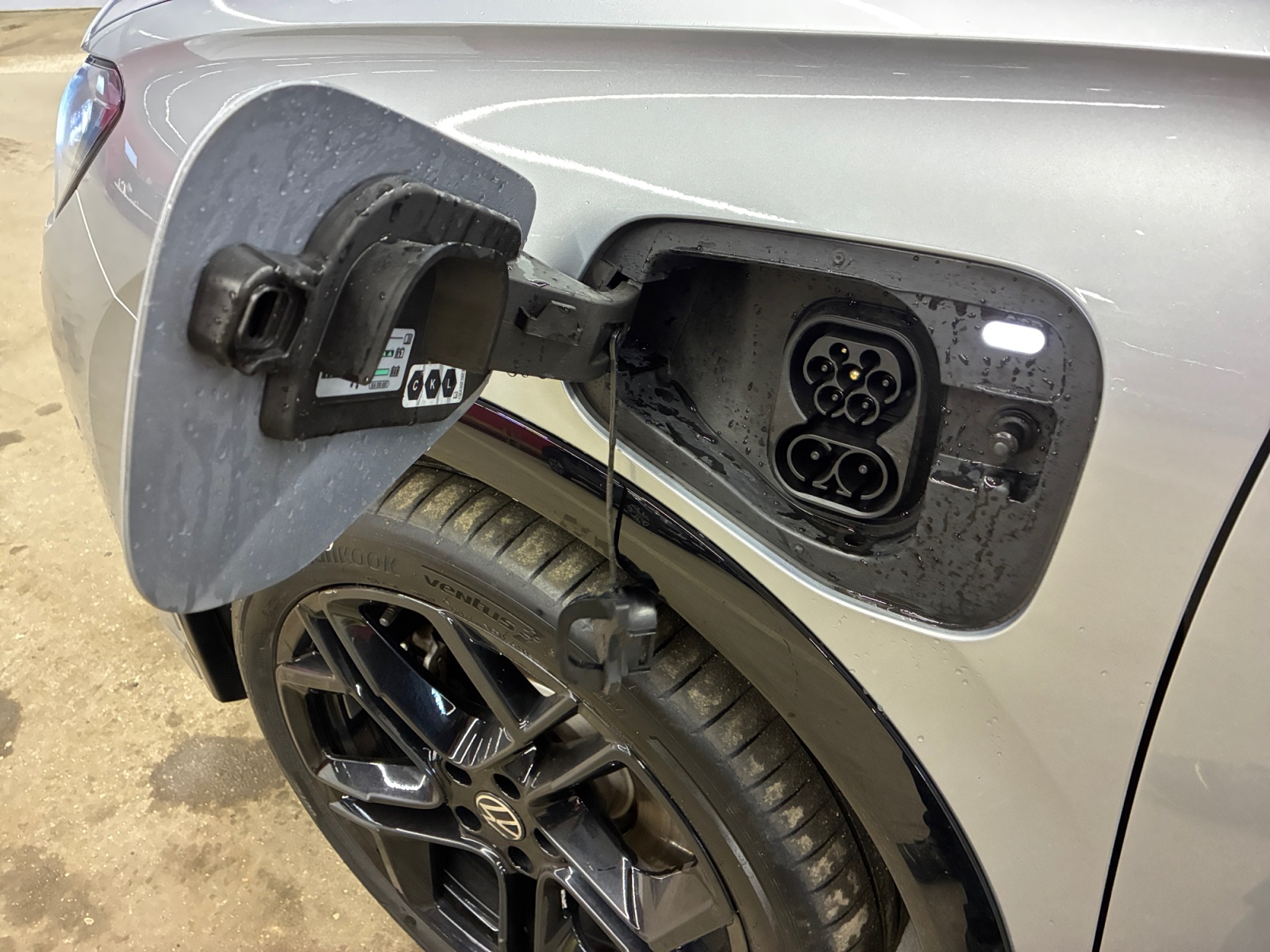 VOLKSWAGEN Tiguan 1.5 eHybrid 272ch DSG6 R-Line 2025