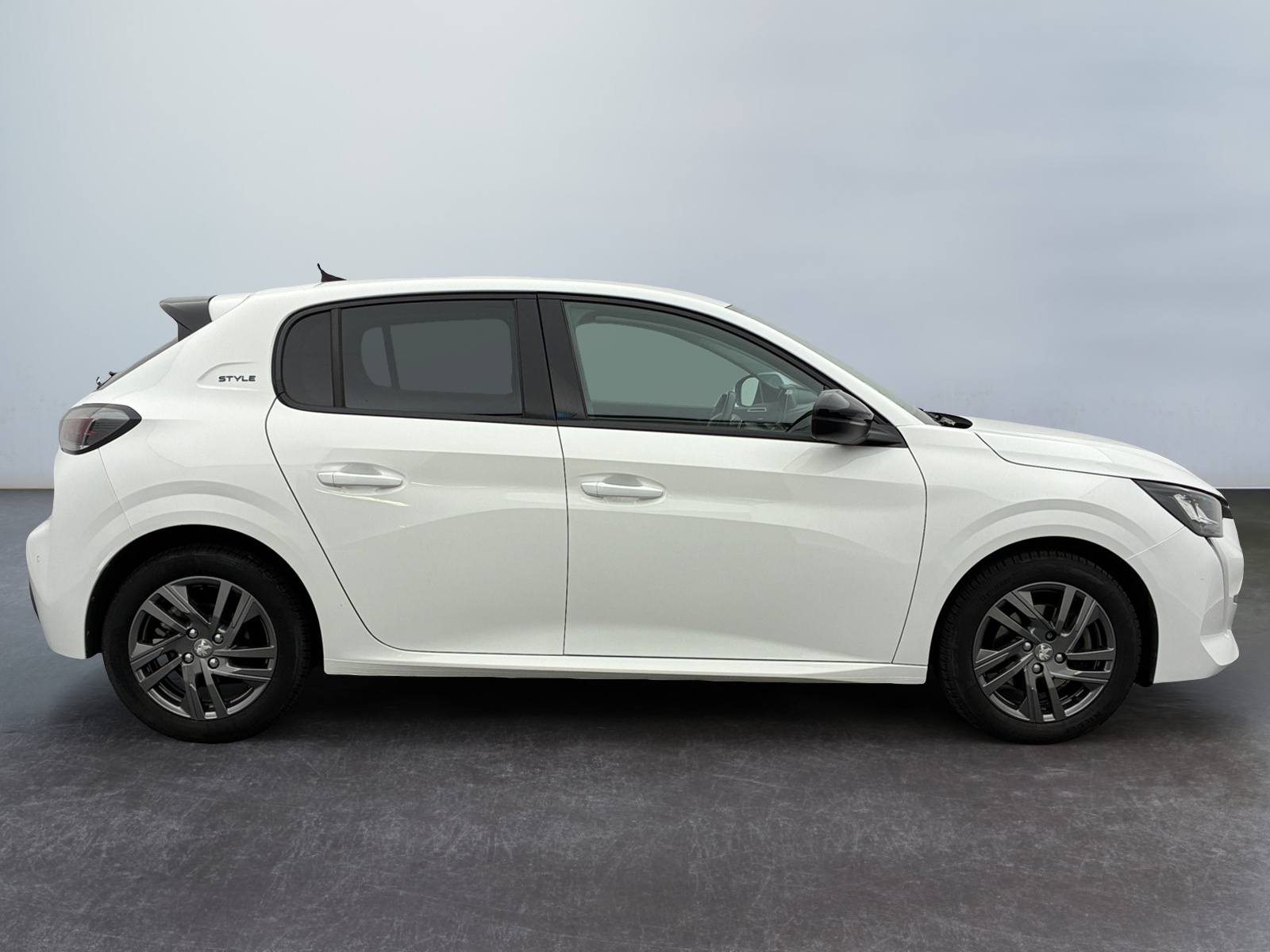 PEUGEOT 208 PureTech 100 S&S EAT8 Style 2021