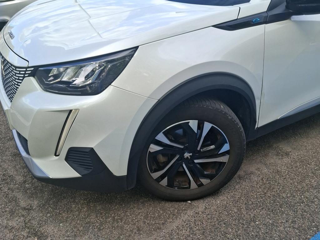 PEUGEOT 2008 Electrique 136 ch Allure 2022