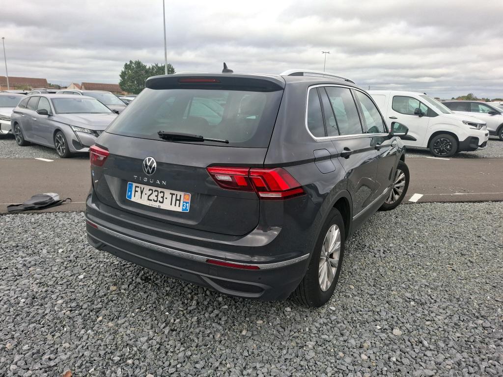 VOLKSWAGEN TIGUAN BUSINESS 1.5 TSI 150 DSG7 Life 2021