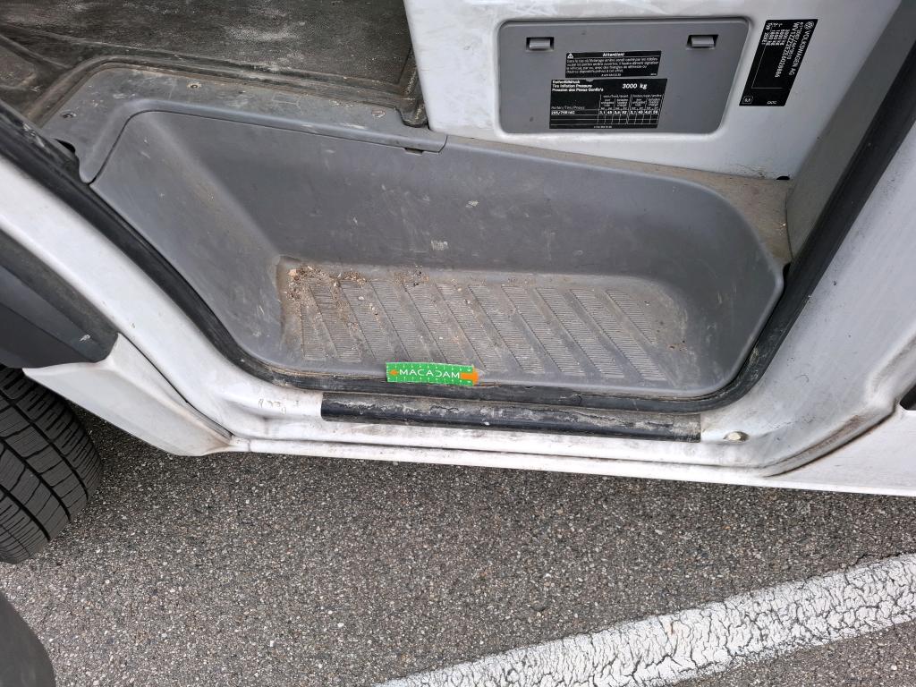 VOLKSWAGEN CRAFTER FOURGON VAN 30 L2H2 2.0 TDI 136 FAP EURO5 - 2014