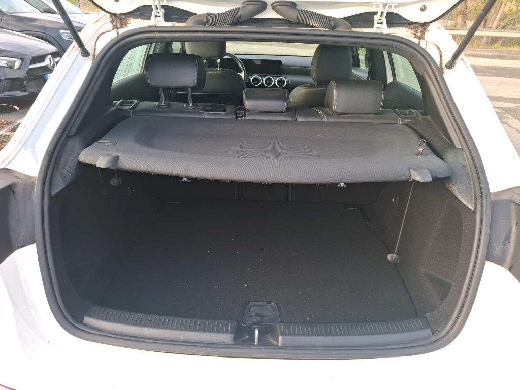 MERCEDES-BENZ MERCEDES CLASSE A 200 d 8G-DCT Progressive Line 2023
