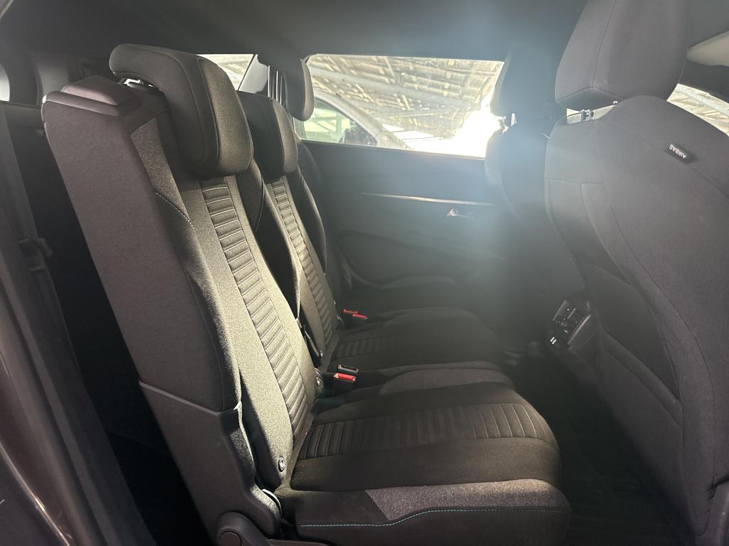PEUGEOT 5008 PureTech 130ch S&S BVM6 Active Pack 2023