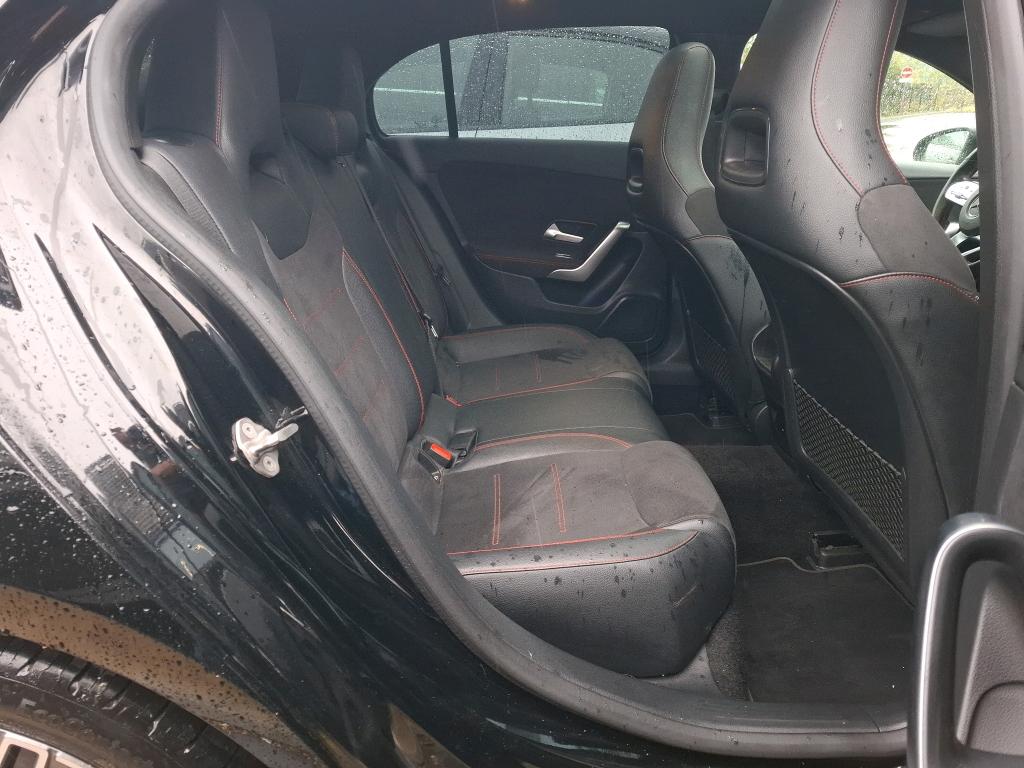 MERCEDES-BENZ CLASSE A 180 d 8G-DCT AMG Line 2021