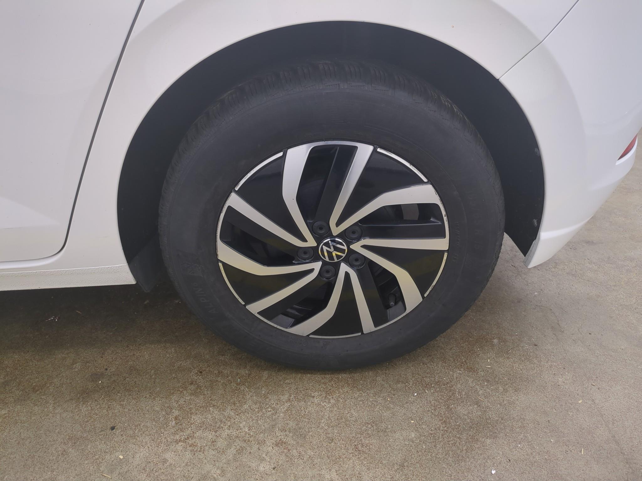 VOLKSWAGEN POLO ENTREPRISE VI SOCIETE 1.0 TSI 95 S&S BVM5 LIFE BUSINESS REVERSIBLE 2022