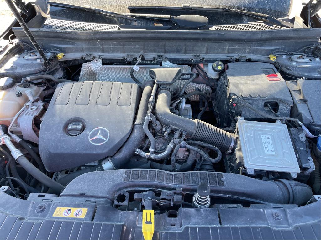 MERCEDES GLB 200 7G-DCT Progressive Line 2021