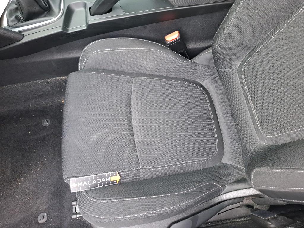 RENAULT MEGANE SOCIETE IV BLUE DCI 115 - 21N AIR NAV 2P 2022