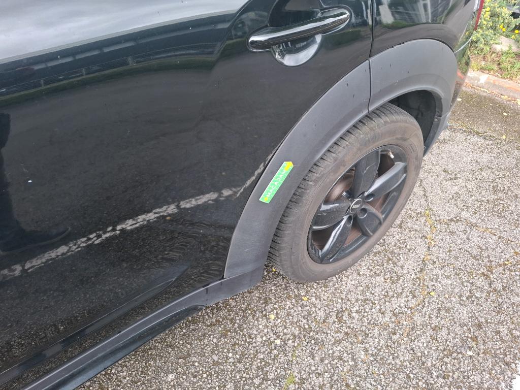 MINI COUNTRYMAN F60 LCI 136 ch BVA7 Cooper Essential 2023