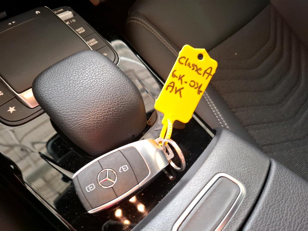 MERCEDES-BENZ CLASSE A 250 e 8G-DCT Style Line 2022