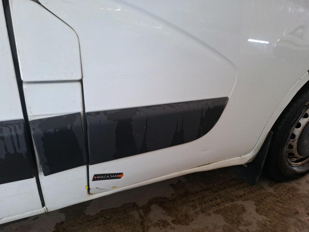 RENAULT MASTER FOURGON FGN L2H2 3.5t 2.3 dCi 130 E6 GRAND CONFORT 2017