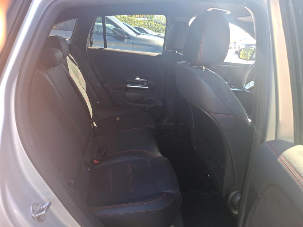 MERCEDES-BENZ MERCEDES GLA II 200 7G-DCT AMG Line 2022