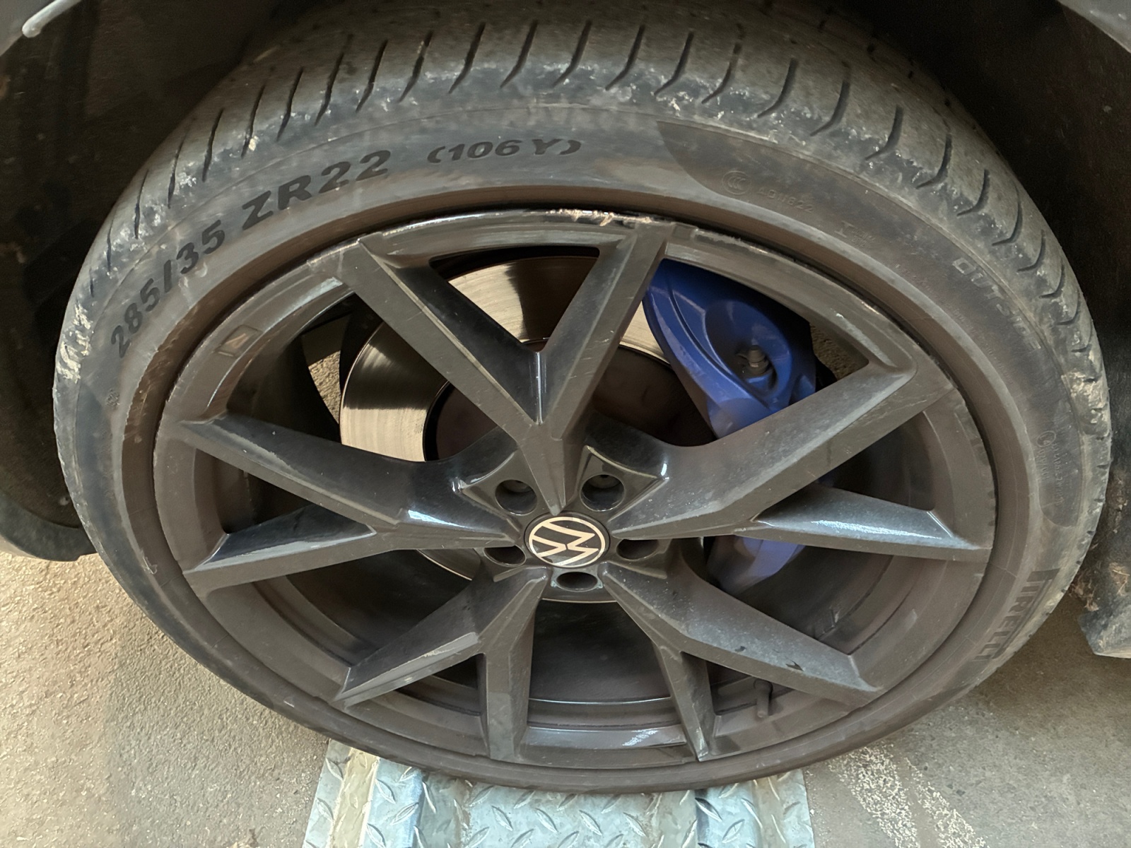VOLKSWAGEN TOUAREG 3.0 TSI eHybrid 462 ch Tiptronic 8 4Motion R 2023