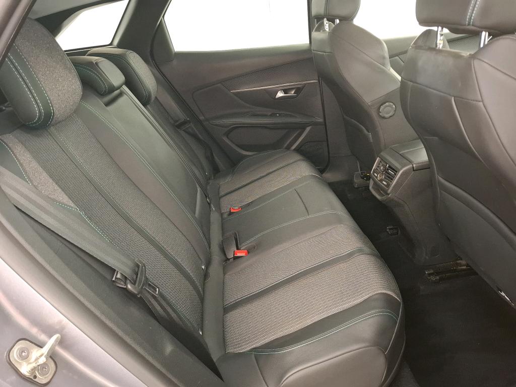 PEUGEOT 3008 Hybrid 225 e-EAT8 Allure 2022