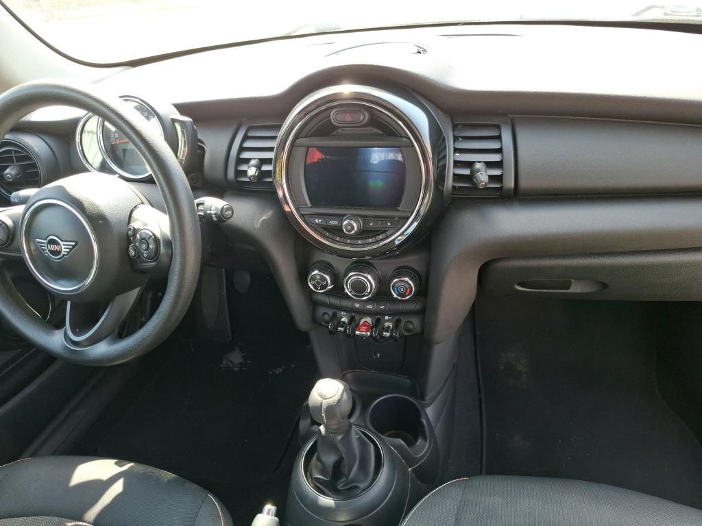 MINI Hatch 3 Portes One 102 ch 2019