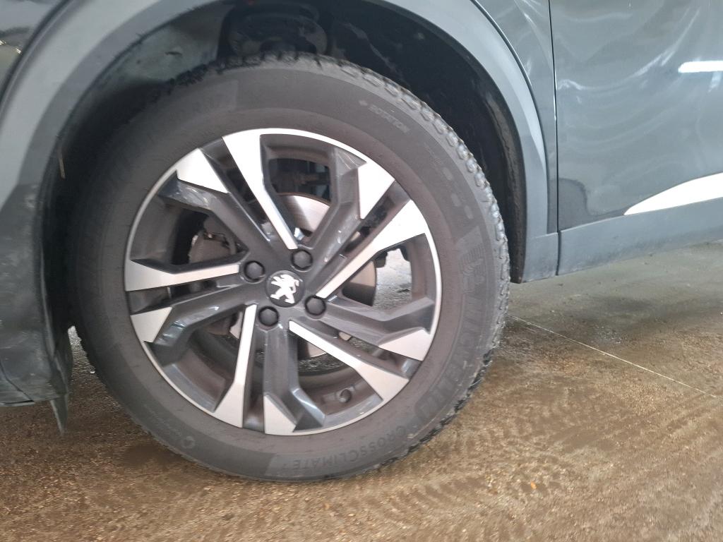 PEUGEOT 2008 BlueHDi 110 S&S BVM6 Allure Pack 2022