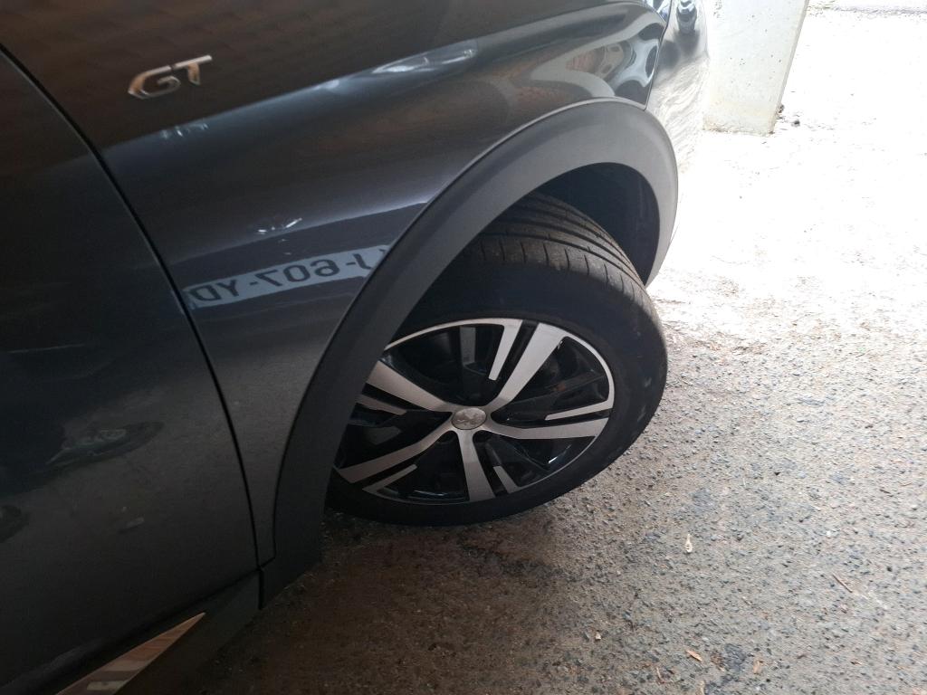 PEUGEOT 5008 BlueHDi 130ch S&S EAT8 GT 2023