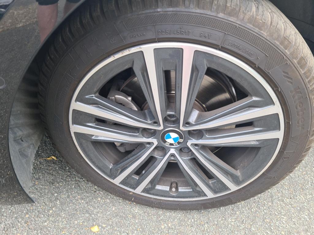 BMW SERIE 1 F40 118i 136 ch DKG7 Lounge 2022
