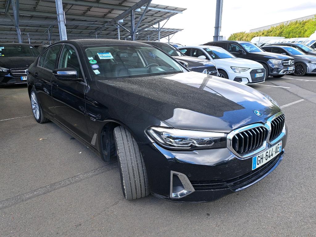 BMW SERIE 5 G30 LCI 530e TwinPower Turbo xDrive 292 ch BVA8 Luxury 2022