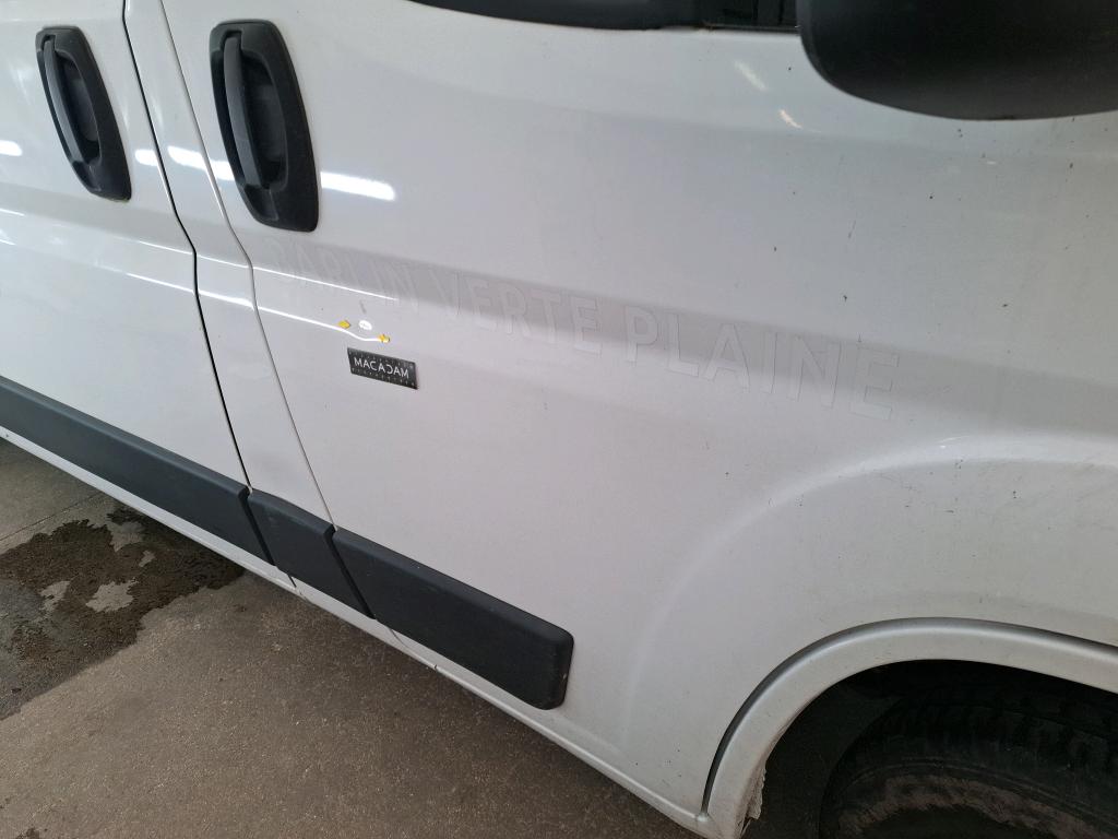 FIAT DUCATO FOURGON TOLE 3.0 M H2 H3-POWER 120 CH BUSINESS 2022