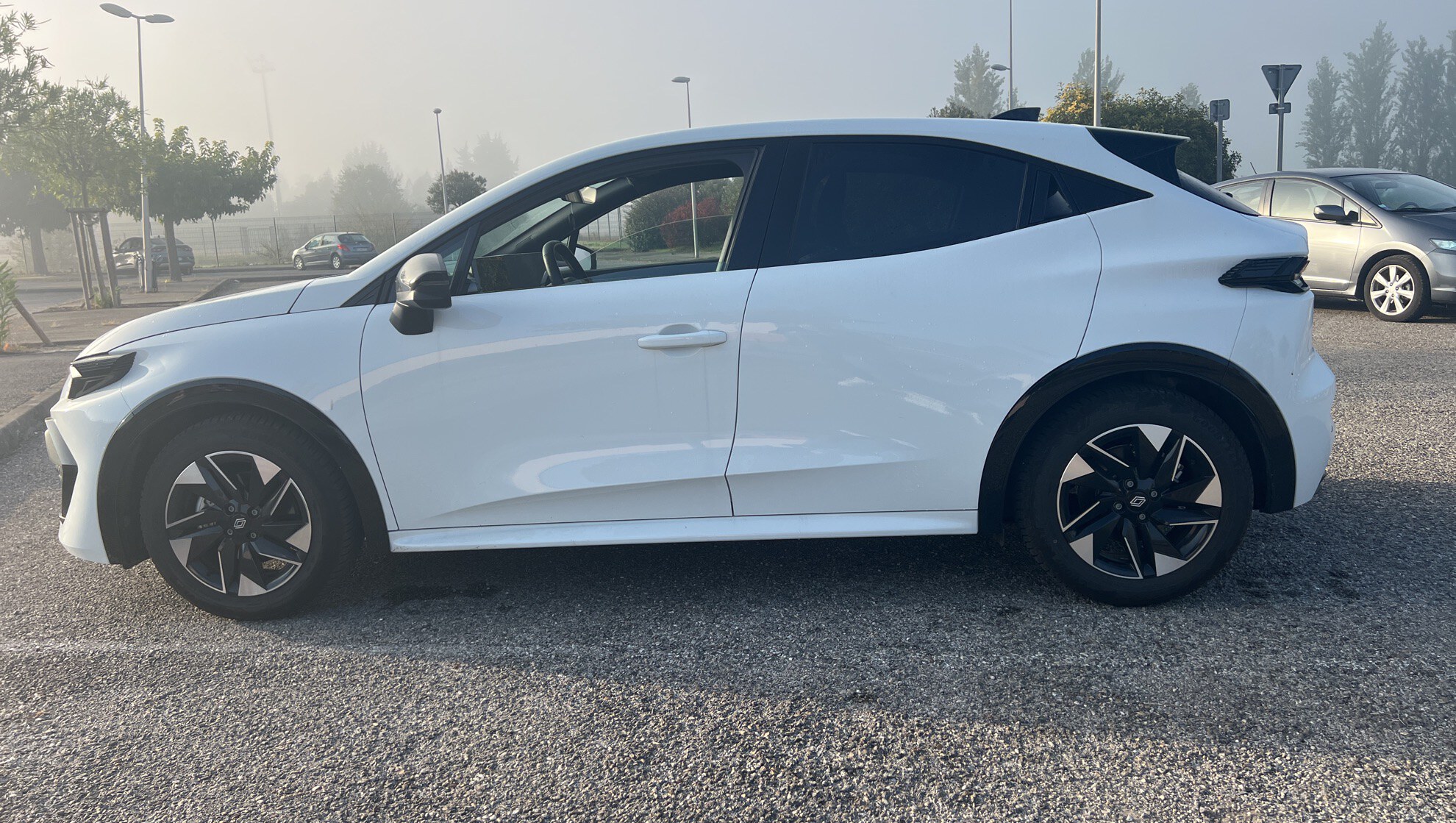CLIO VI