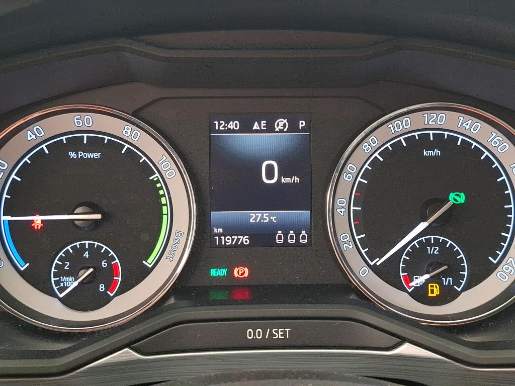 SKODA SUPERB 1.4 TSI PHEV 218 ch DSG6 Business 2021