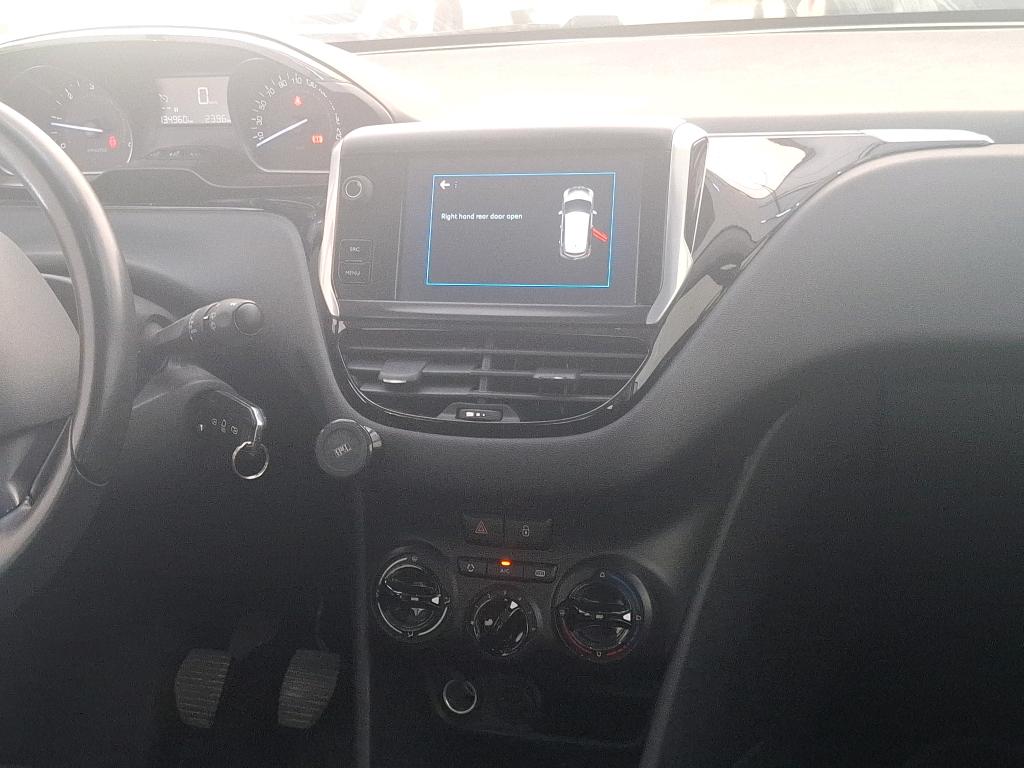 PEUGEOT 208 BUSINESS 1.6 BlueHDi 100ch S&S BVM5 Active 2018