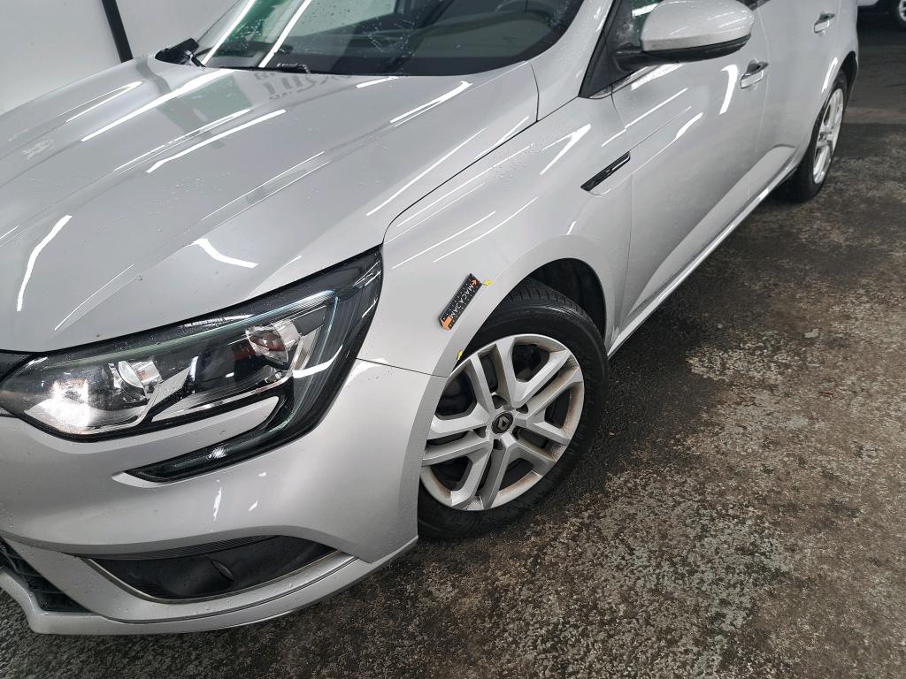 RENAULT MÉGANE MEGANE IV BERLINE Blue dCi 115 Business 2019