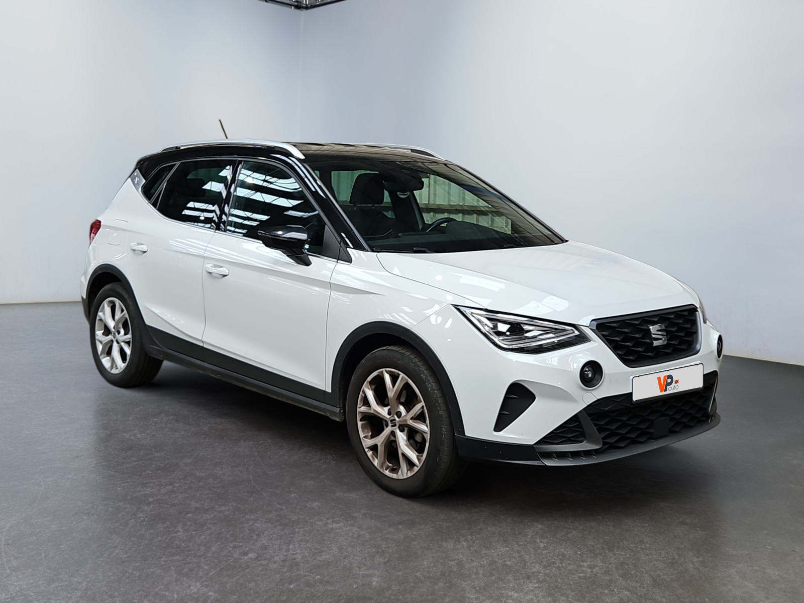 SEAT ARONA 1.0 TSI 95 ch Start/Stop BVM5 FR 2024