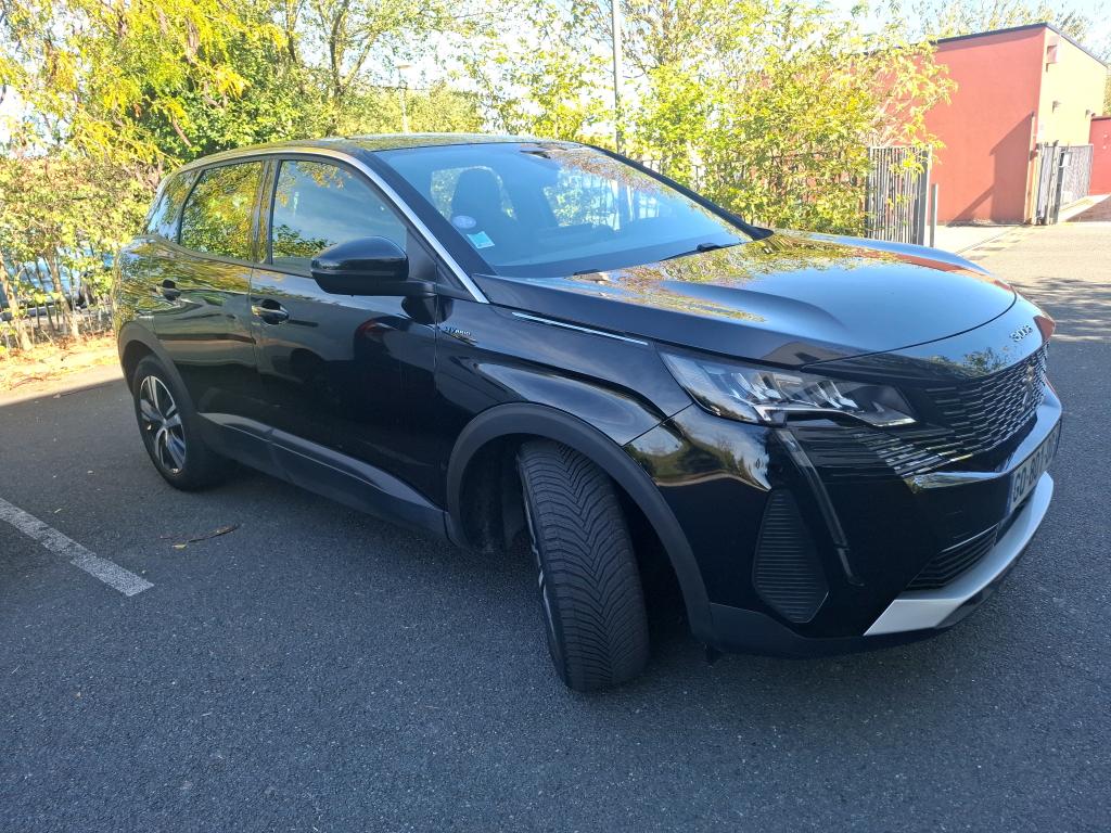 PEUGEOT 3008 Hybrid 225 e-EAT8 Active Pack 2023