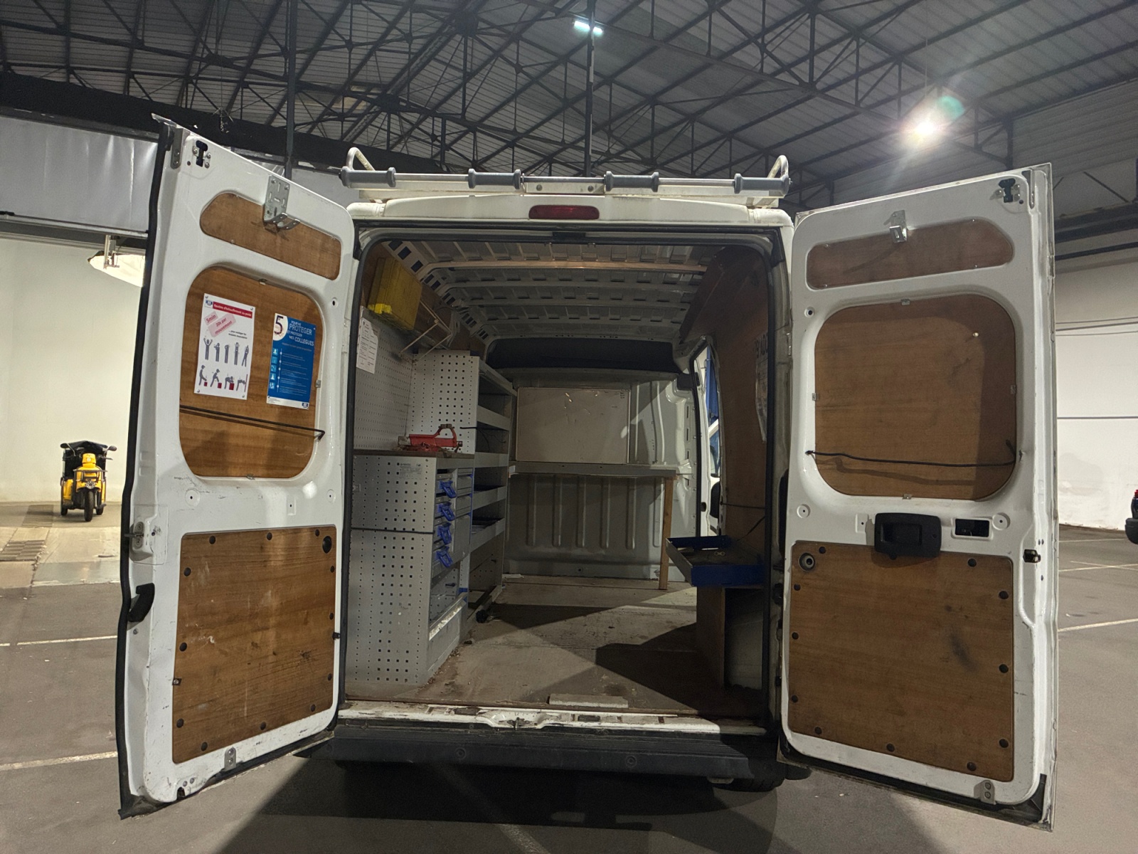 PEUGEOT BOXER TOLE 335 L3H2 BLUEHDI 160 S&S PREMIUM PACK 2018