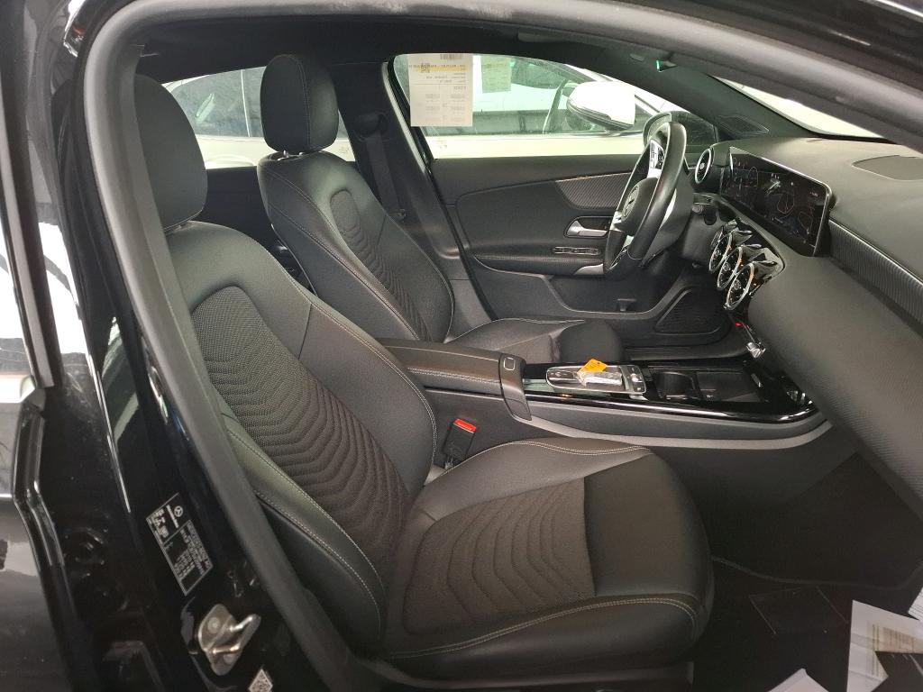 MERCEDES-BENZ MERCEDES CLASSE A 200 d 8G-DCT Progressive Line 2024