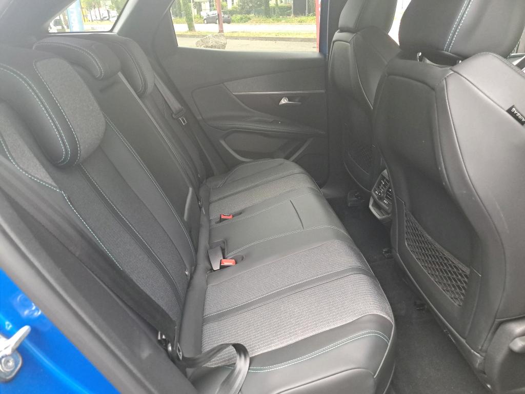 PEUGEOT 3008 Hybrid 225 e-EAT8 Allure Pack 2022