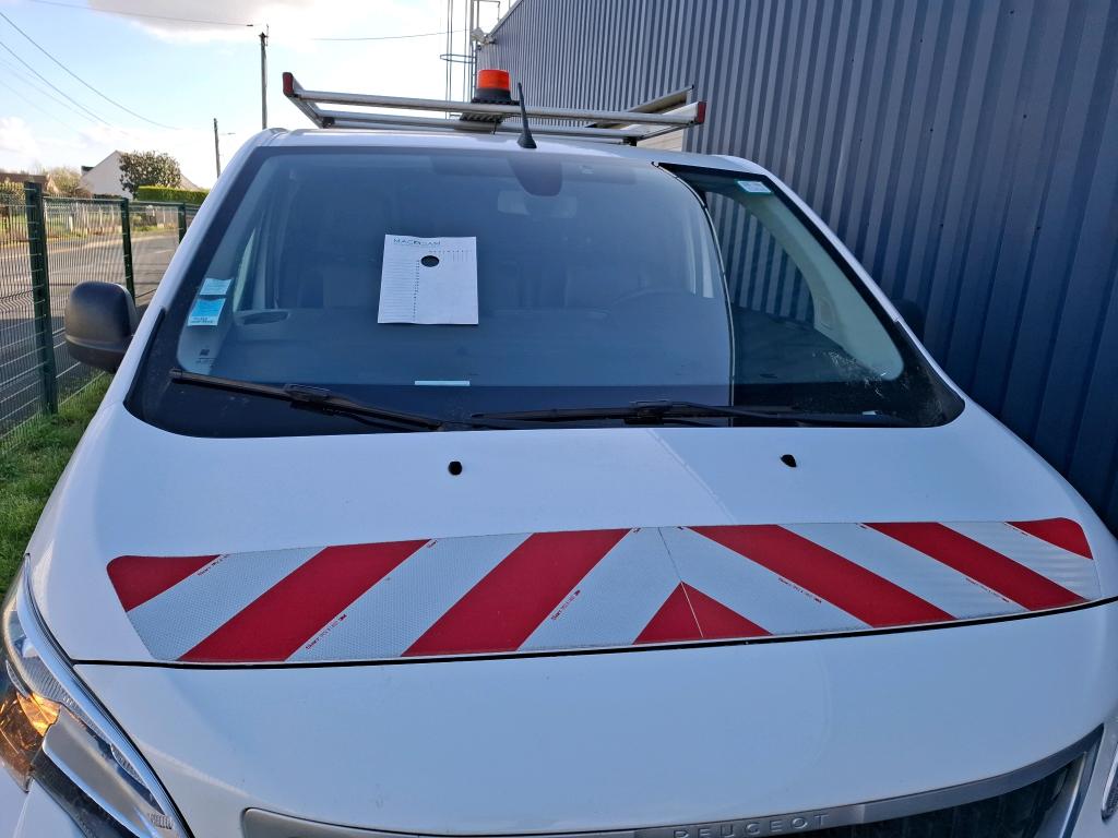 PEUGEOT EXPERT FOURGON TOLE STANDARD 1.5 BLUEHDI 120 S&S BVM6 PREMIUM 2020