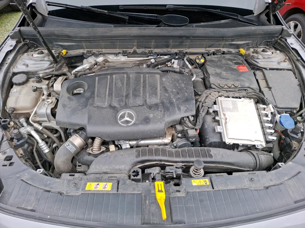 MERCEDES GLB 200 d 8G-DCT AMG Line 2023