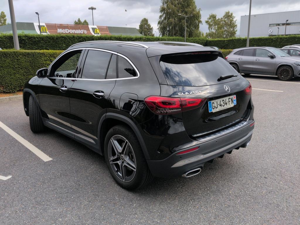 MERCEDES GLA II 250 e 8G-DCT AMG Line 2022