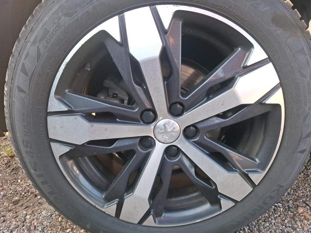 PEUGEOT 5008 BlueHDi 180ch S&S EAT8 GT 2019