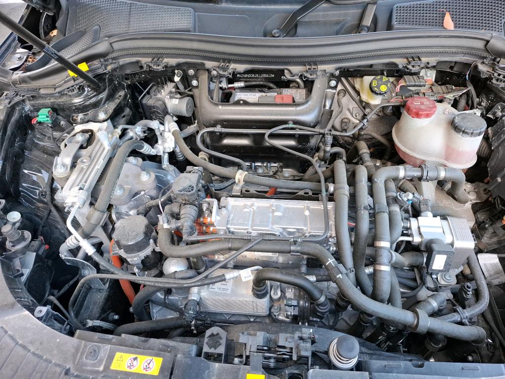 MERCEDES-BENZ EQA 250+ AMG Line 2024