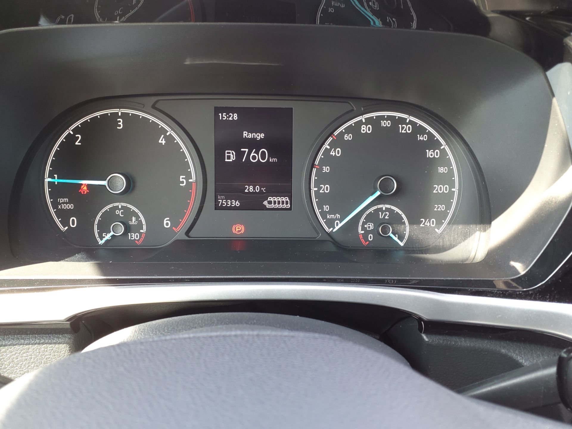 FORD Grand Tourneo 2,0 ECOBLUE 102 CV BVM TITANIUM 2023