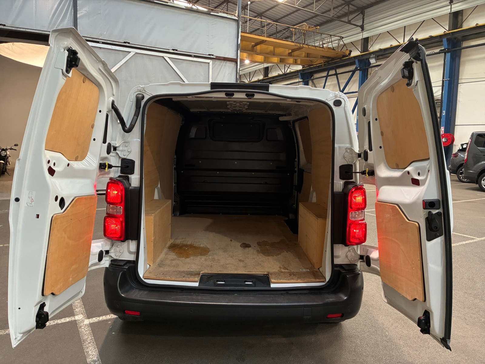 CITROEN JUMPY FGN M BLUEHDI 180 S&S EAT8 DRIVER 2019