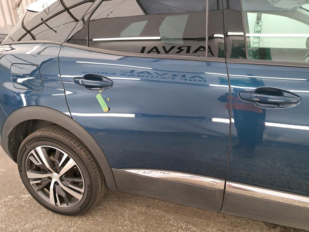 PEUGEOT 3008 BlueHDi 130ch S&S EAT8 Allure 2021