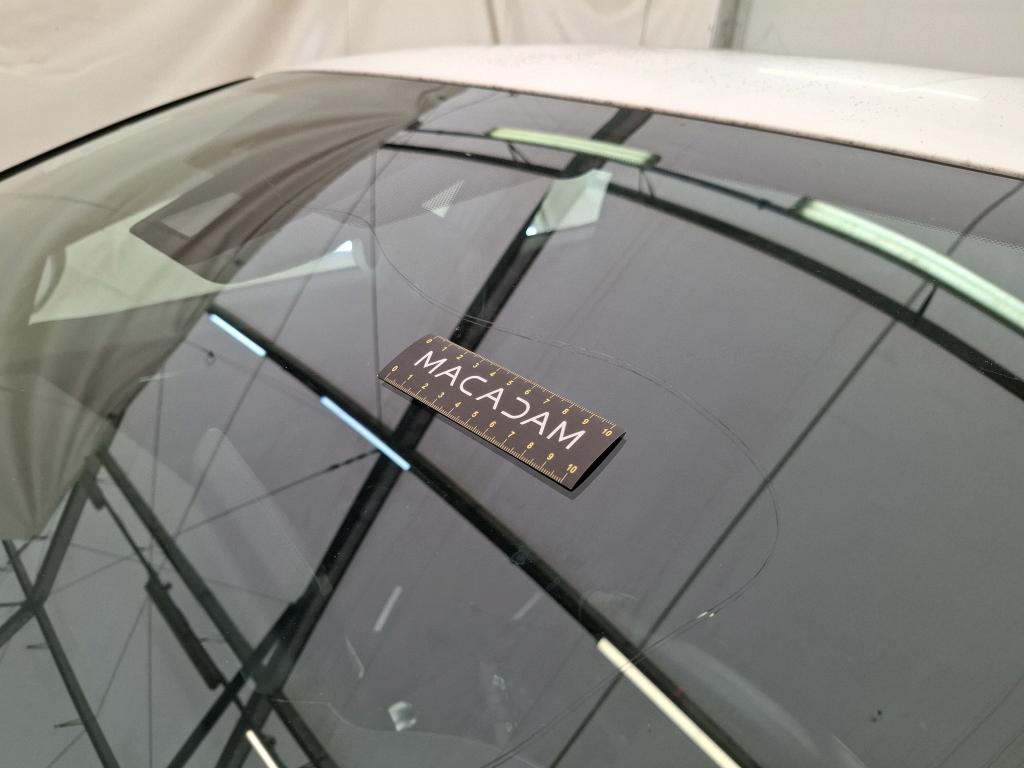 TOYOTA C-HR HYBRIDE 122h Dynamic 2019