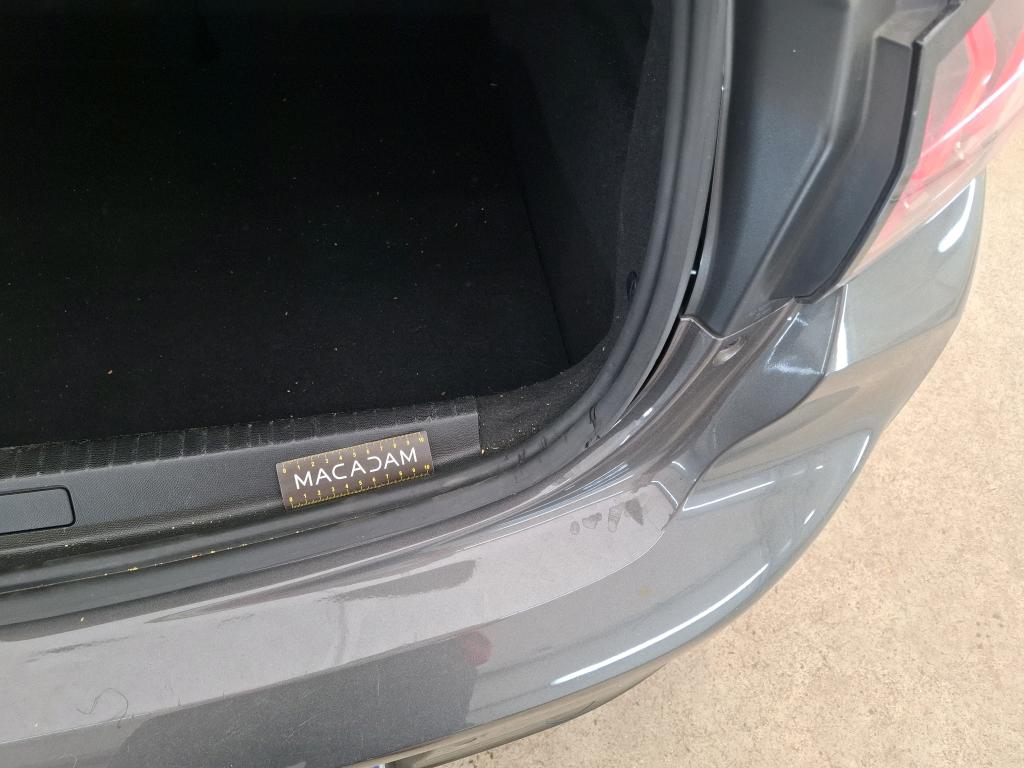 PEUGEOT 208) 208 PureTech 100 S&S BVM6 GT 2023