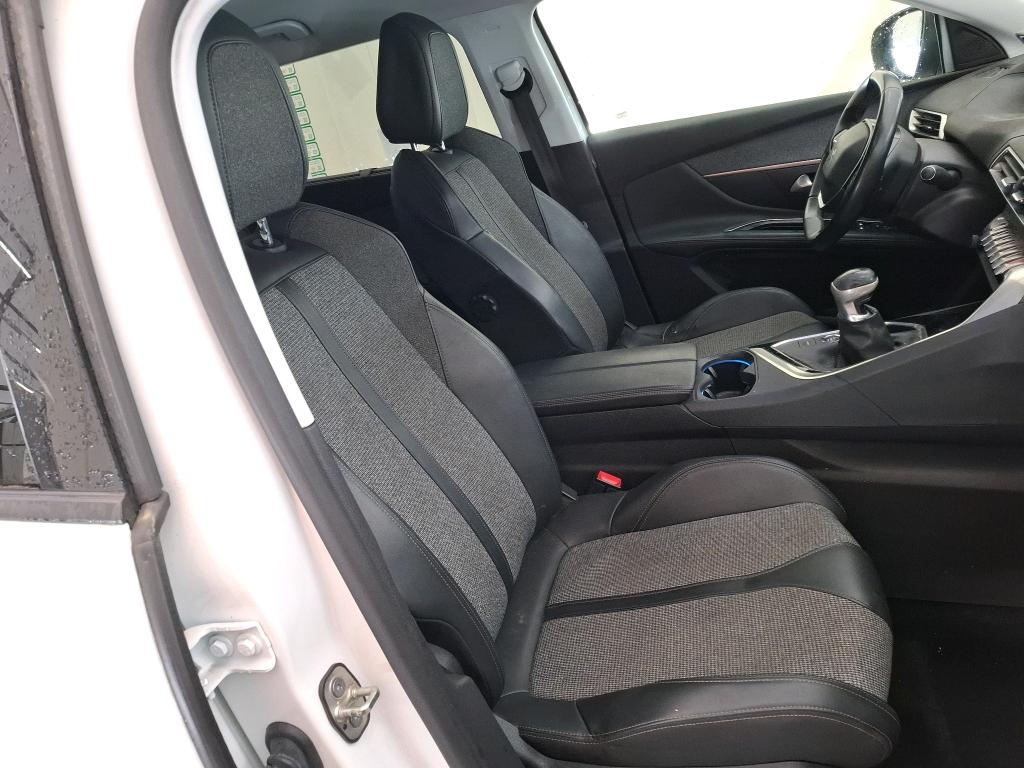 PEUGEOT 5008 PureTech 130ch S&S BVM6 Allure 2019